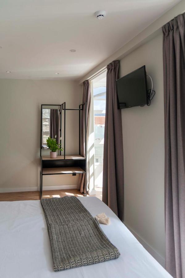 Hotel Albatros à Pontedeume Extérieur photo