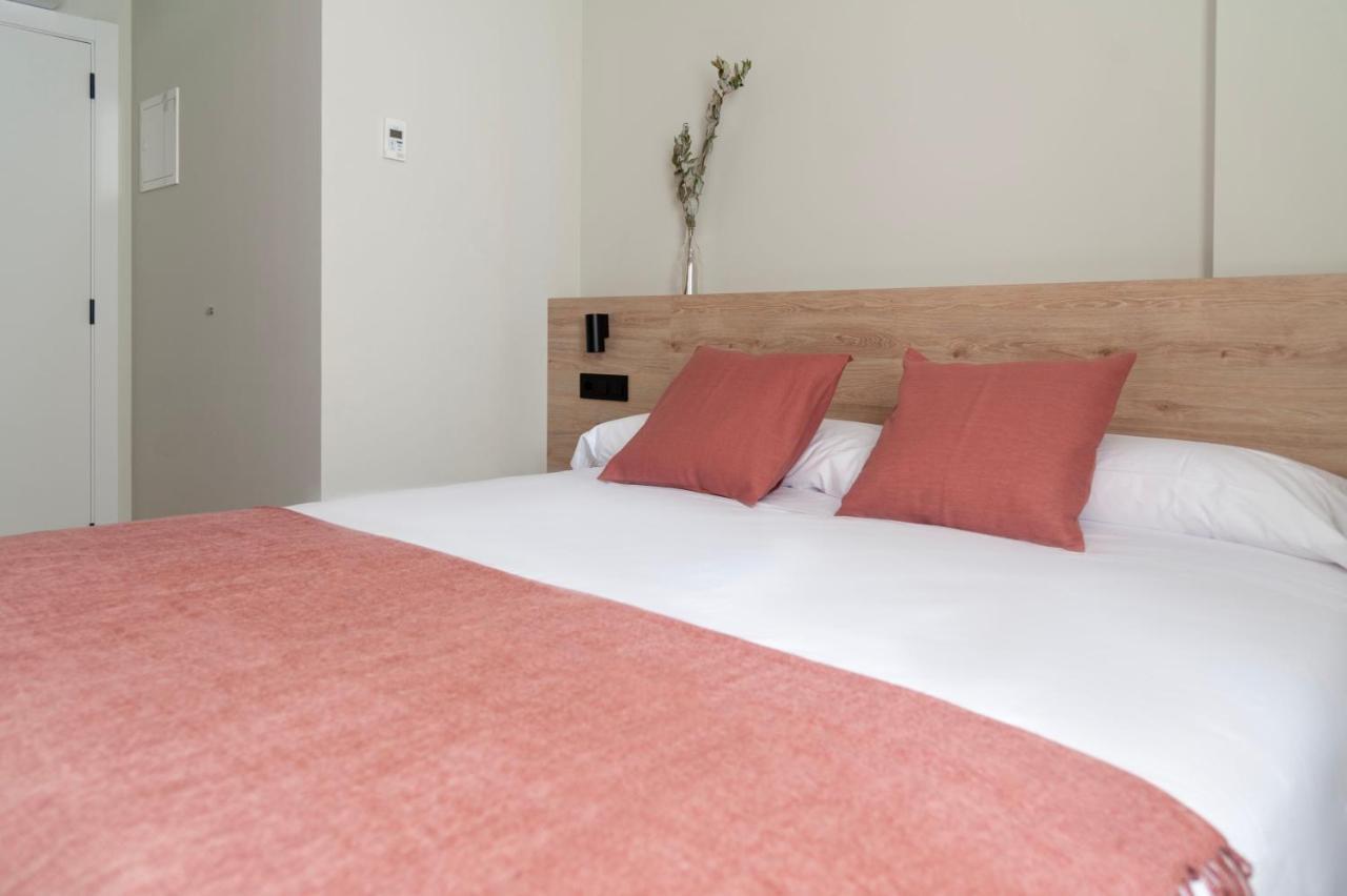 Hotel Albatros à Pontedeume Extérieur photo